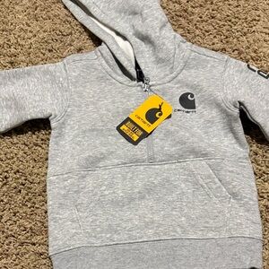 Carhartt 12M hoodie